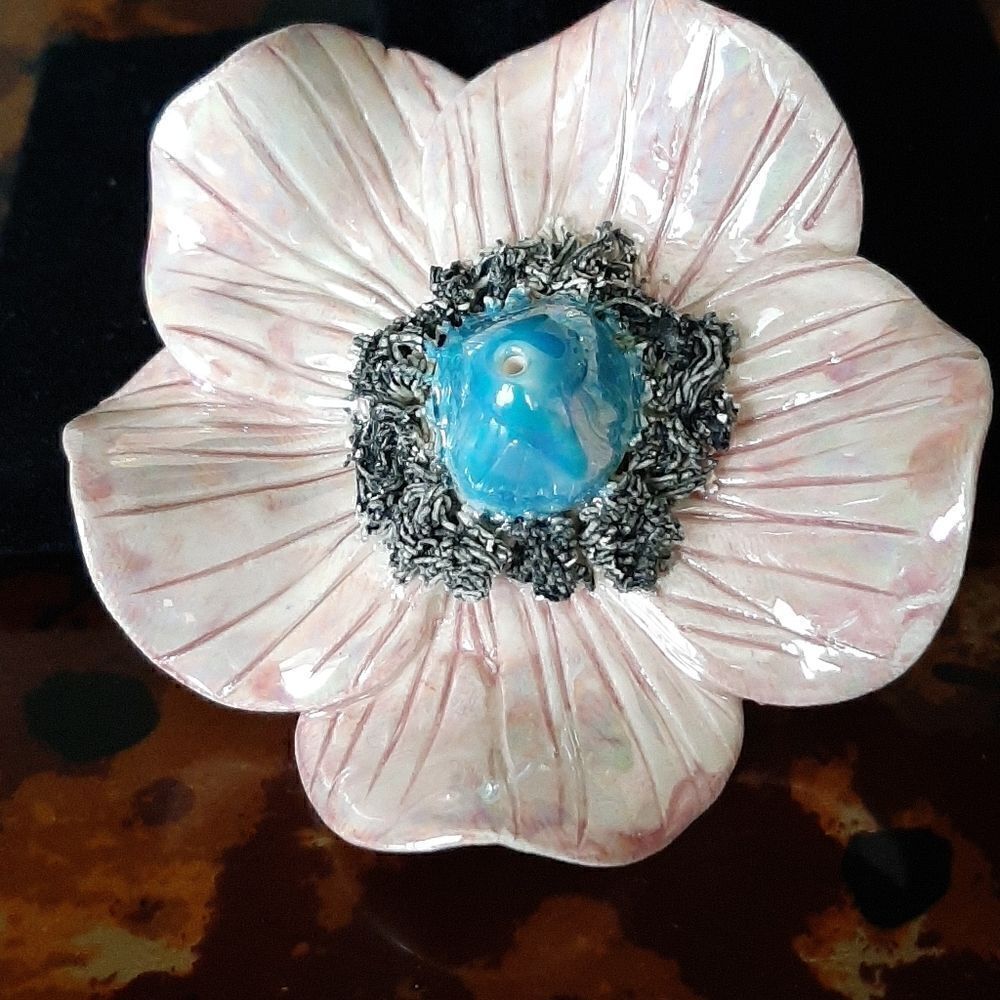 Vintage Artisan Ceramic Flower Brooch/Pendant
